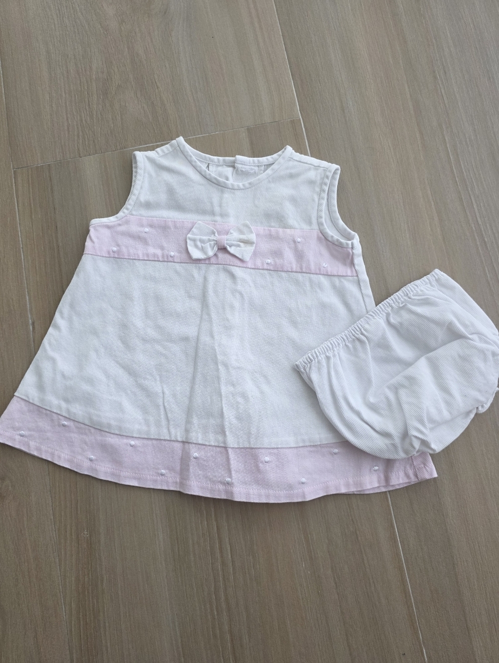 Karela Kids baby dress set 3M – white pink bow dress + bloomer